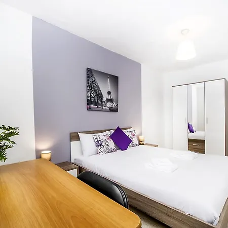 Lively Central Theoria Travel Appartement San Ġiljan